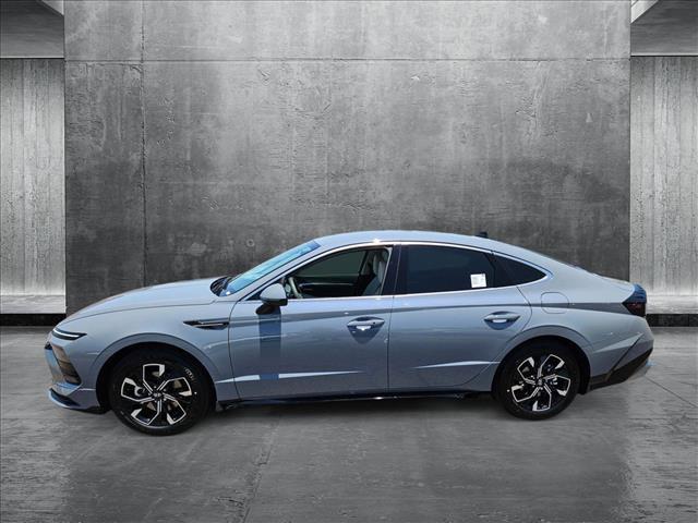 new 2025 Hyundai Sonata car, priced at $29,830
