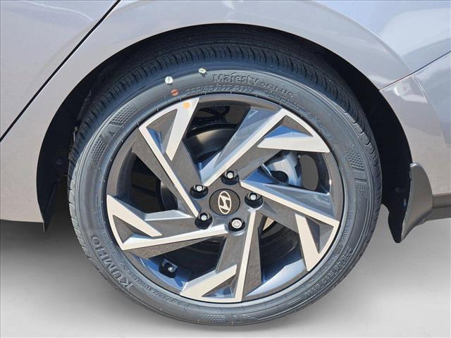 new 2025 Hyundai Elantra car, priced at $21,200