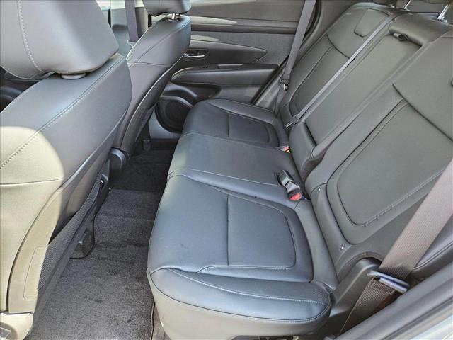 new 2025 Hyundai TUCSON Hybrid car, priced at $37,579