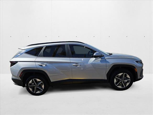 new 2025 Hyundai TUCSON Hybrid car, priced at $37,579