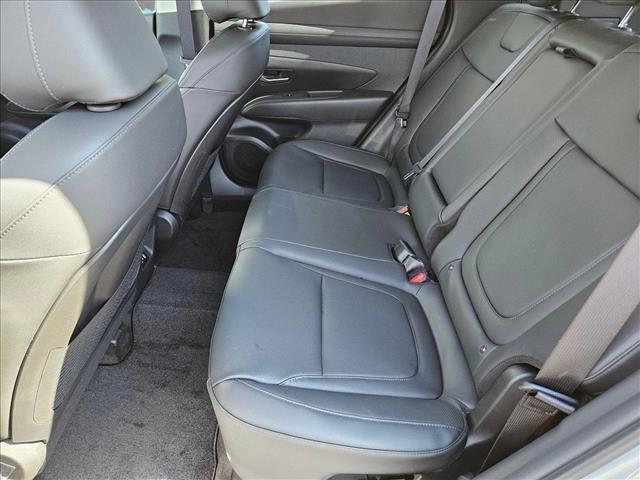 new 2025 Hyundai TUCSON Hybrid car, priced at $37,579