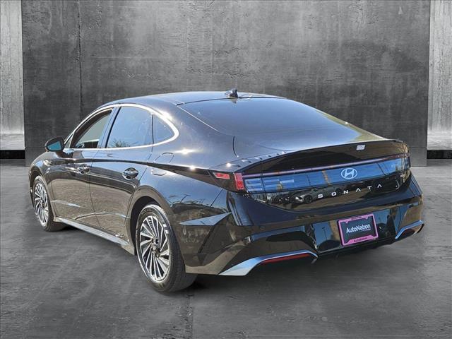 new 2025 Hyundai Sonata Hybrid car, priced at $38,600