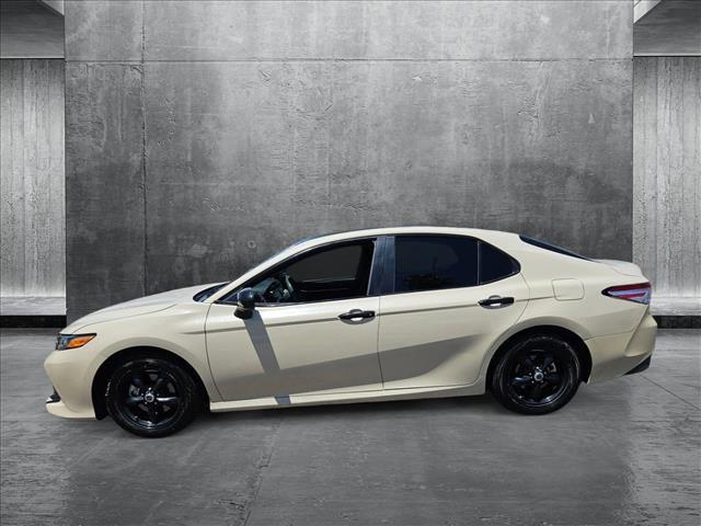 used 2018 Toyota Camry Hybrid car, priced at $19,116