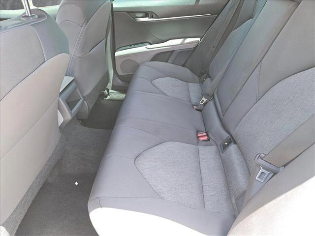 used 2018 Toyota Camry Hybrid car, priced at $19,116