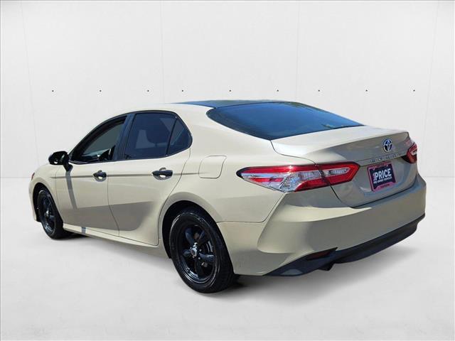 used 2018 Toyota Camry Hybrid car, priced at $19,116