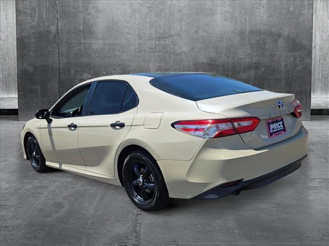 used 2018 Toyota Camry Hybrid car, priced at $19,116