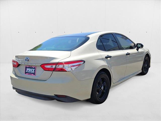 used 2018 Toyota Camry Hybrid car, priced at $19,116