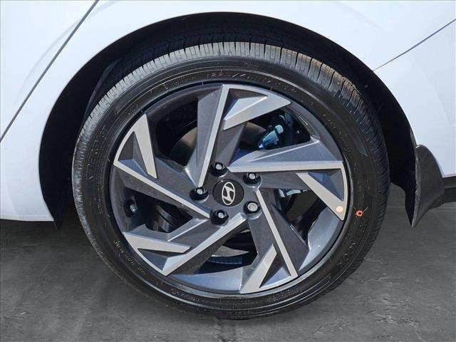 new 2025 Hyundai Elantra car, priced at $25,987