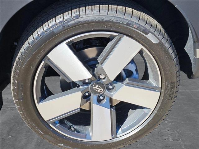 new 2025 Hyundai Santa Fe car, priced at $45,000