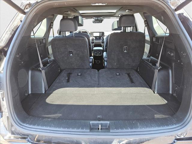 used 2022 Kia Sorento Plug-In Hybrid car, priced at $28,555