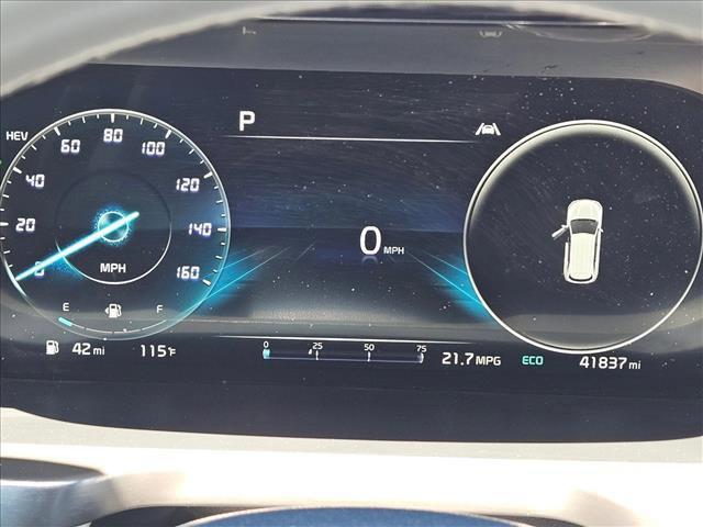 used 2022 Kia Sorento Plug-In Hybrid car, priced at $28,555