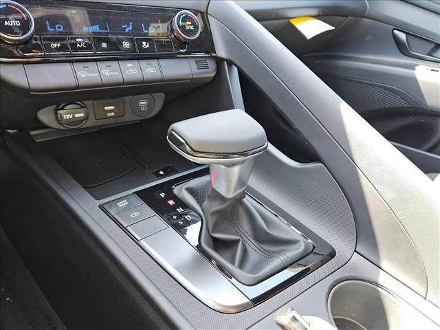new 2025 Hyundai Elantra car, priced at $20,669