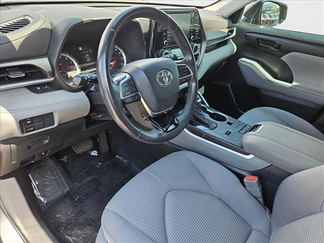 used 2020 Toyota Highlander car, priced at $19,933