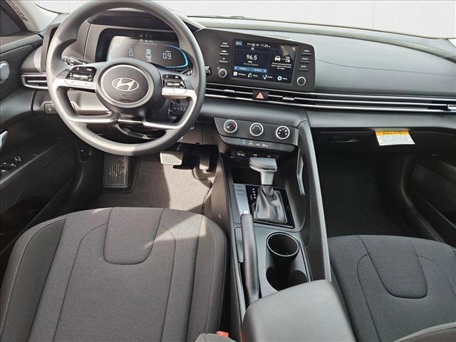 new 2025 Hyundai Elantra car, priced at $24,114