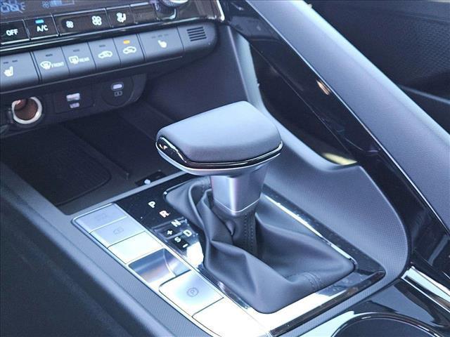 new 2025 Hyundai Elantra car, priced at $26,216