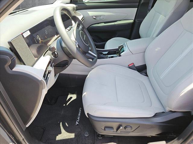 new 2025 Hyundai Tucson car, priced at $32,900