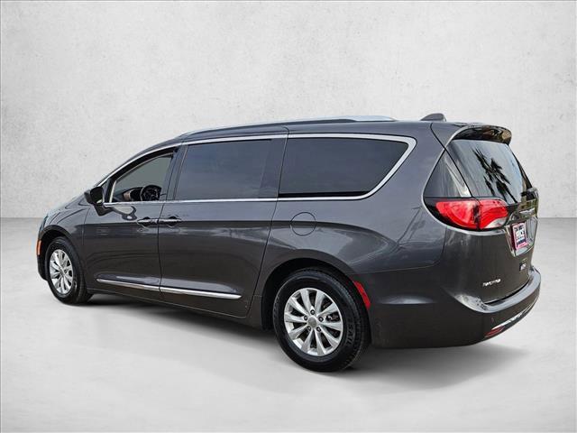 used 2018 Chrysler Pacifica car, priced at $11,915
