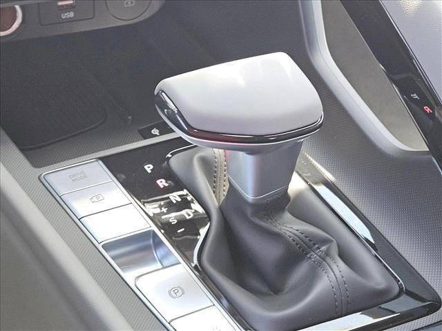 new 2025 Hyundai Elantra car, priced at $28,593