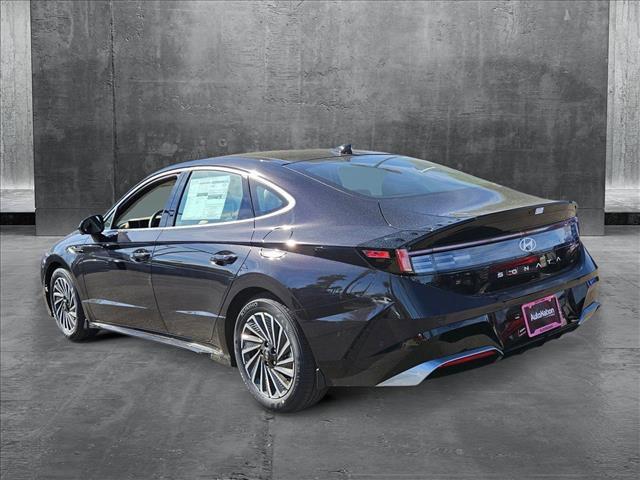 new 2025 Hyundai Sonata Hybrid car, priced at $38,400