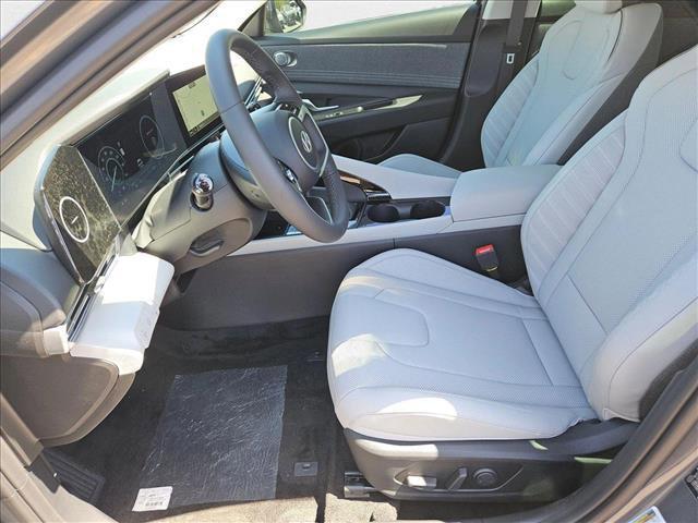 new 2025 Hyundai ELANTRA HEV car, priced at $30,650