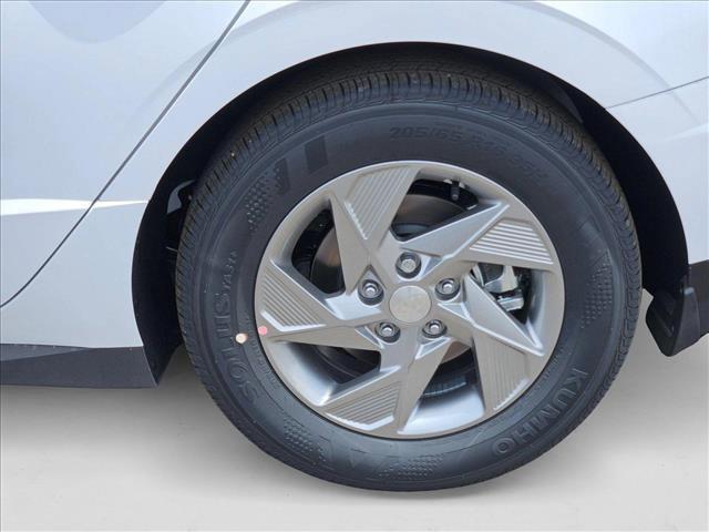 new 2025 Hyundai Sonata car, priced at $28,162