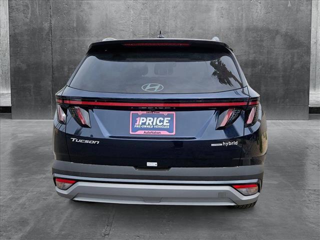 new 2025 Hyundai TUCSON Hybrid car, priced at $37,581