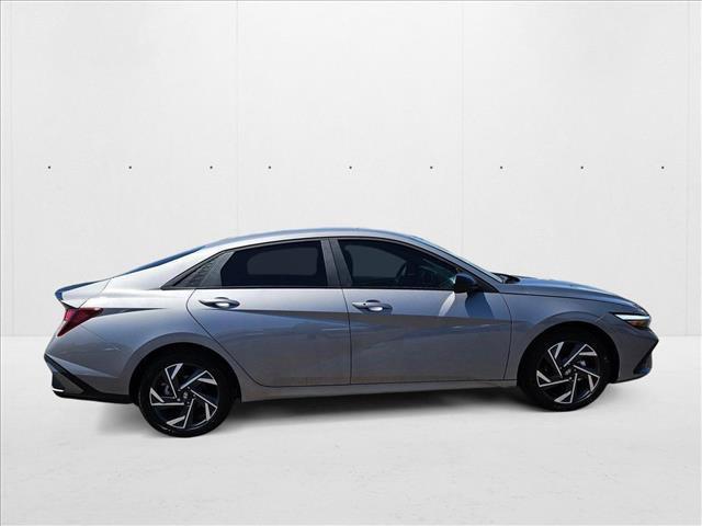 new 2025 Hyundai Elantra car, priced at $24,282