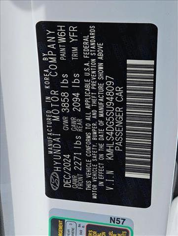 new 2025 Hyundai Elantra car, priced at $26,000