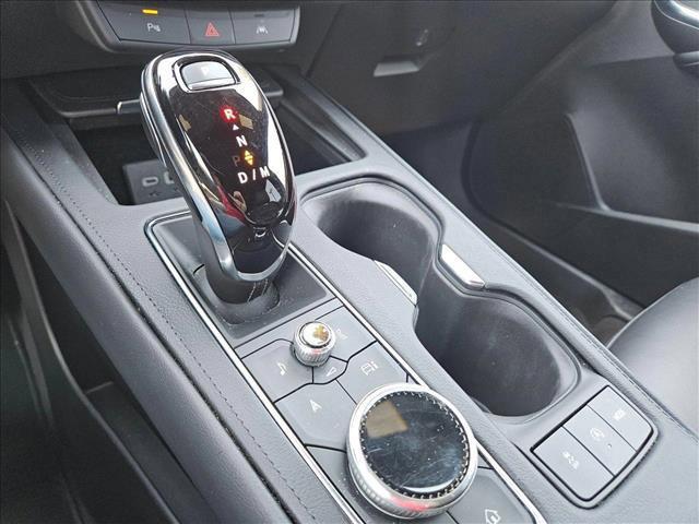 used 2024 Cadillac XT4 car, priced at $33,998