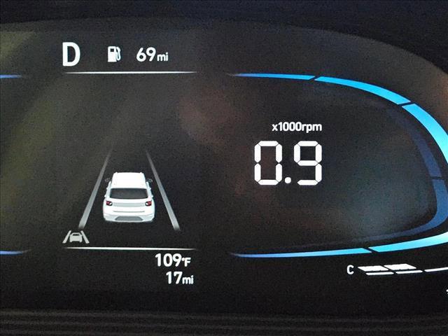 new 2025 Hyundai Venue car, priced at $25,066