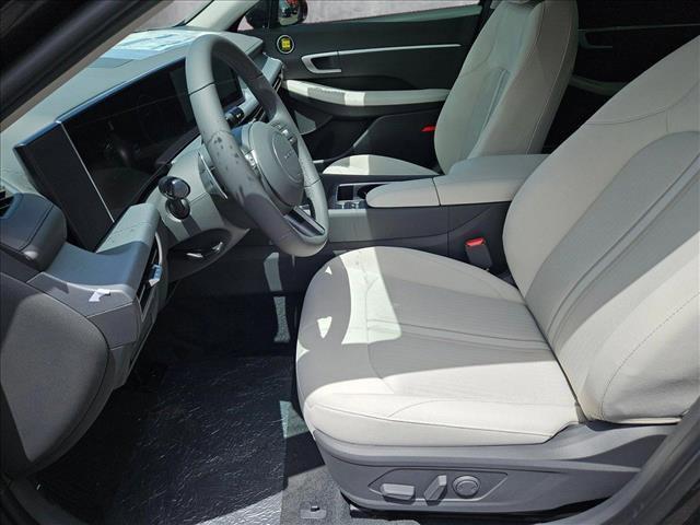 new 2025 Hyundai Sonata car, priced at $32,870