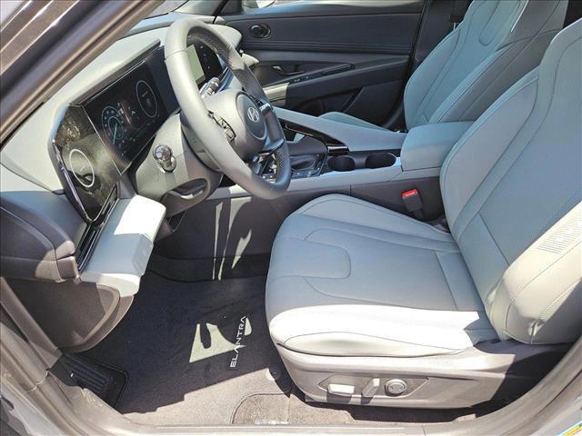 new 2025 Hyundai Elantra car, priced at $30,961