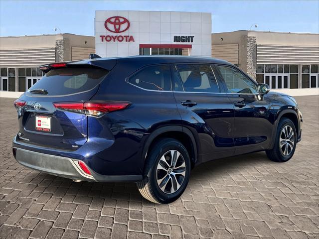 used 2022 Toyota Highlander car, priced at $31,787