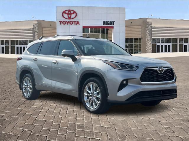 new 2025 Toyota Highlander car, priced at $50,374