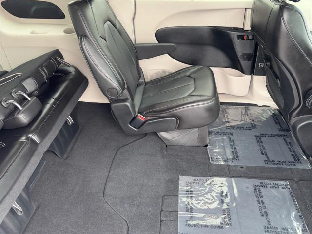 used 2022 Toyota Sienna car, priced at $30,874
