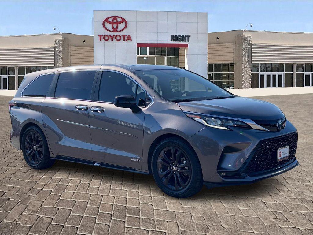 used 2021 Toyota Sienna car, priced at $36,051