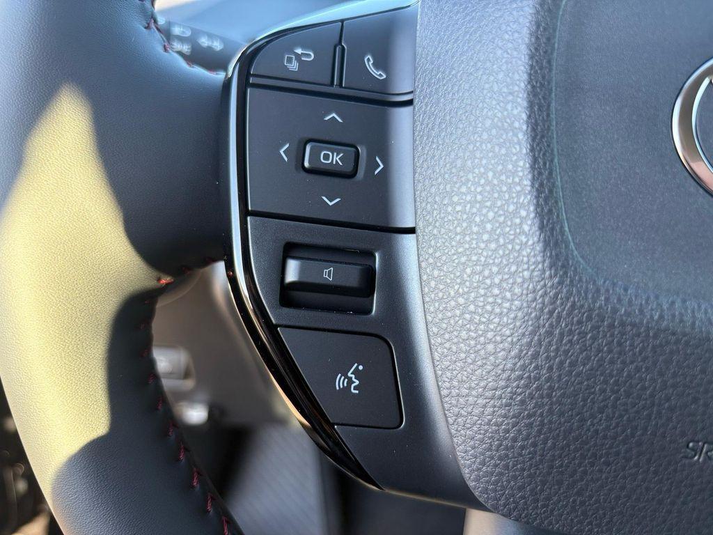 new 2026 Toyota Prius Plug-In Hybrid car, priced at $35,819