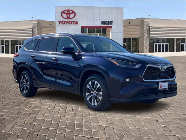 used 2022 Toyota Highlander car, priced at $29,845