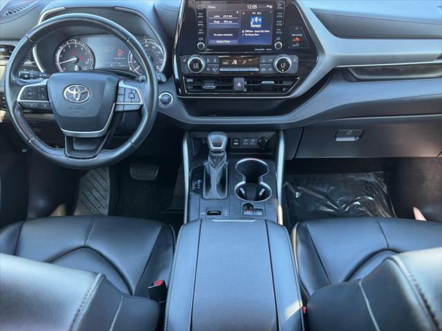 used 2022 Toyota Highlander car, priced at $29,845