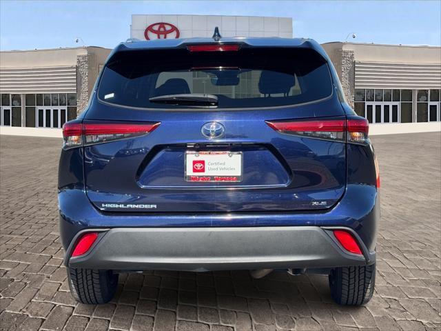 used 2022 Toyota Highlander car, priced at $29,845