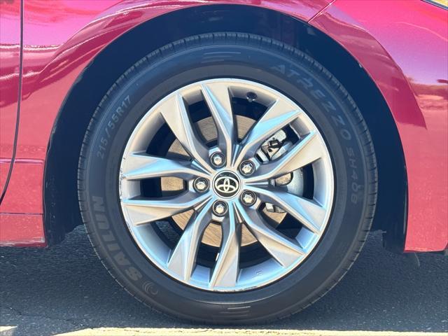 used 2021 Toyota Avalon Hybrid car, priced at $28,172