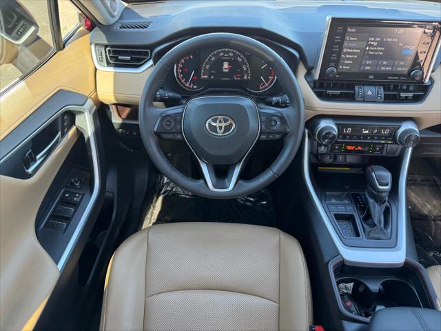 used 2020 Toyota RAV4 car, priced at $29,477