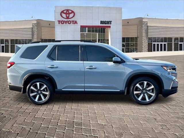 used 2025 Honda Pilot car, priced at $43,761