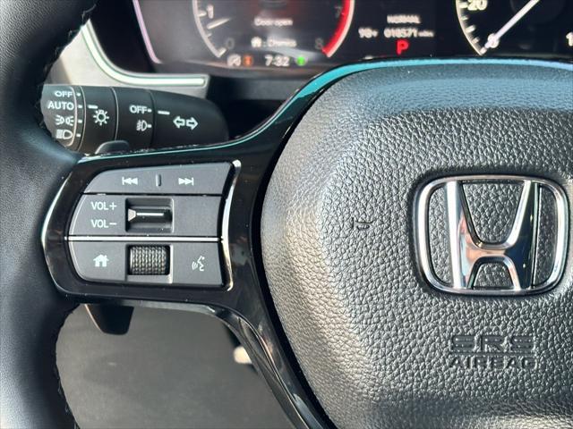 used 2025 Honda Pilot car, priced at $43,761