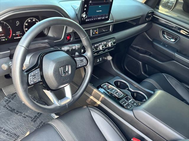 used 2025 Honda Pilot car, priced at $43,761