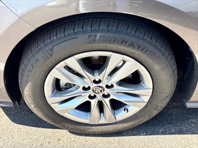 used 2023 Toyota Sienna car, priced at $48,611