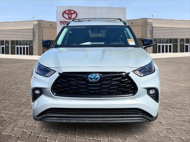 used 2024 Toyota Highlander Hybrid car, priced at $46,482