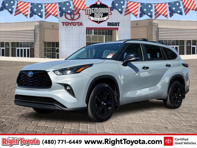 used 2024 Toyota Highlander Hybrid car, priced at $50,324
