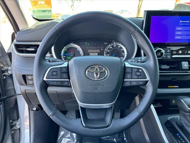 used 2024 Toyota Highlander Hybrid car, priced at $46,482