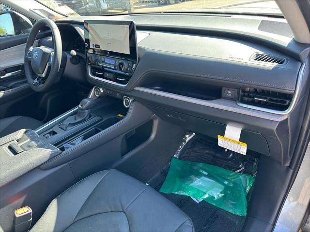 new 2025 Toyota Grand Highlander car, priced at $53,138